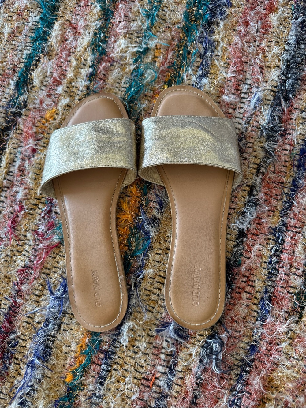 Old Navy Gold Slide Sandals for Women - Metallic Strap size 9 pre-owned withgift